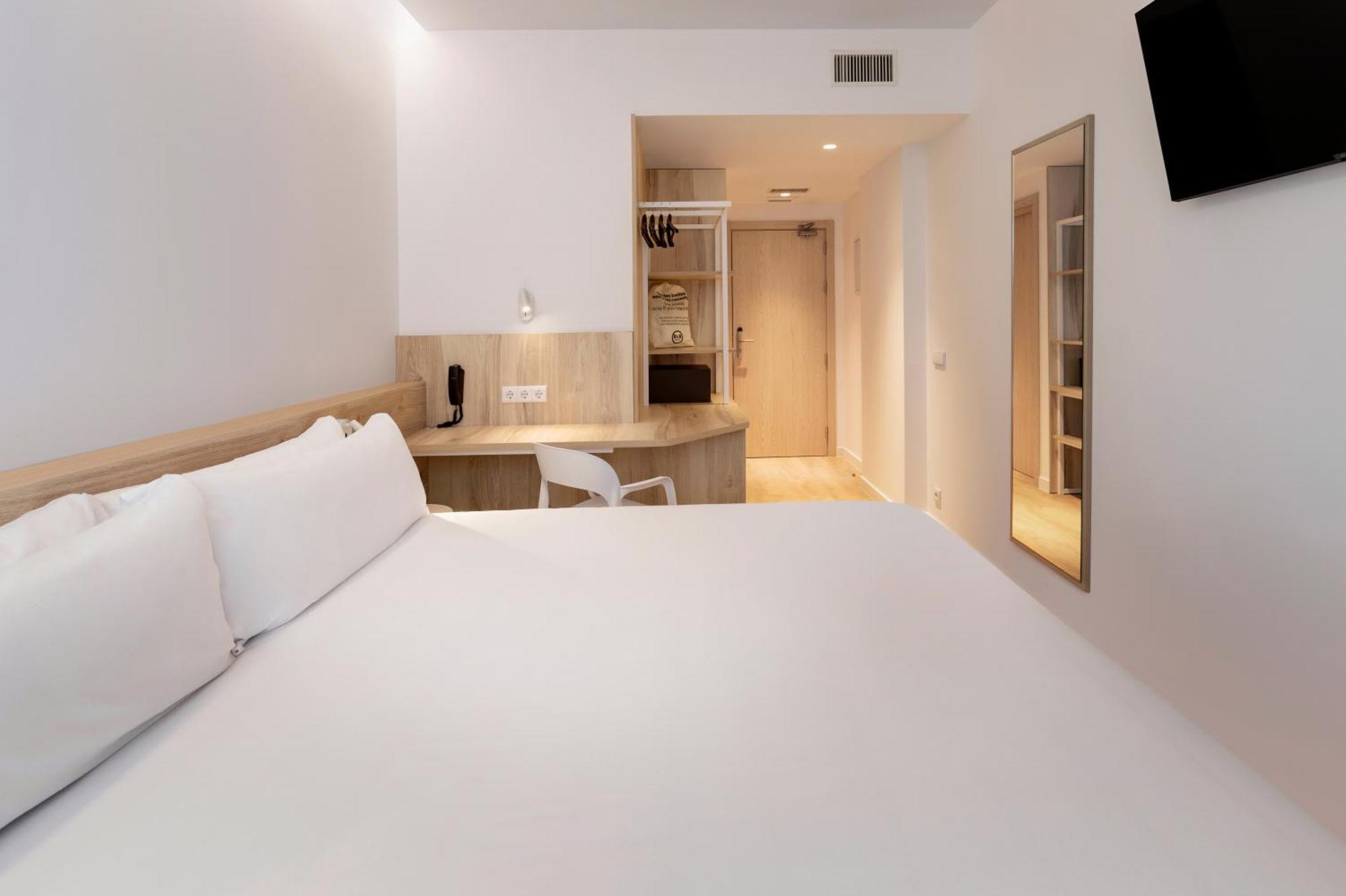 B&B Hotel Madrid Carabanchel ภายนอก รูปภาพ