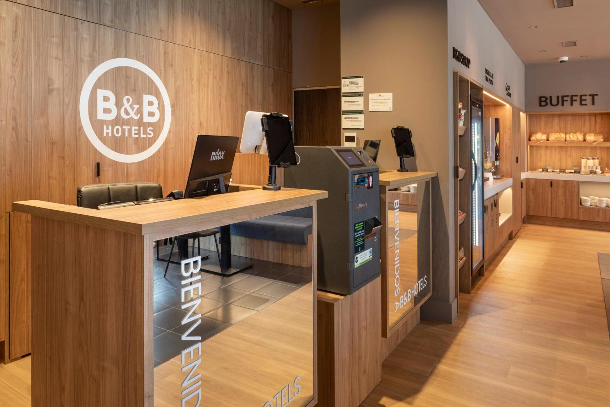 B&B Hotel Madrid Carabanchel ภายนอก รูปภาพ